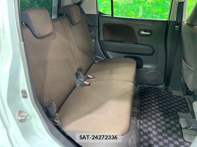 Suzuki MR WAGON 2012-08 8562825-8