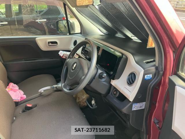 Suzuki MR WAGON 2011-09 8627890-7