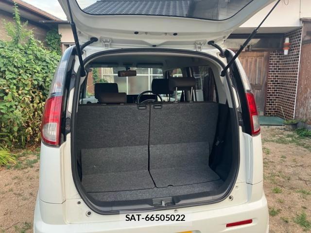 Suzuki MR WAGON 2011-07 8627891-8