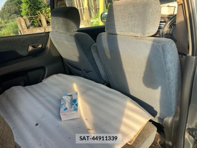 Suzuki MR WAGON 2004-08 8660439-11