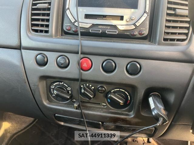 Suzuki MR WAGON 2004-08 8660439-14