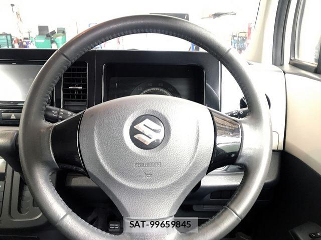 Suzuki MR WAGON 2013-08 8660438-10