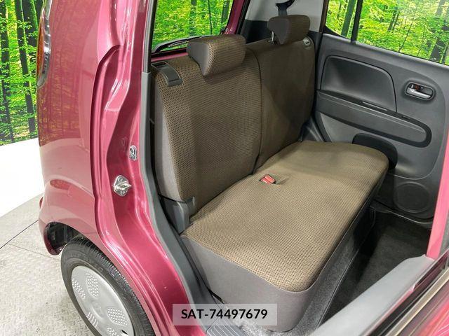 Suzuki MR WAGON 2011-09 8781168-9