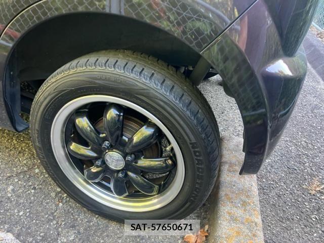 Suzuki MR WAGON 2011-11 8796790-8