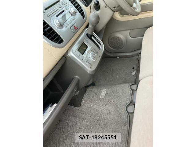 Suzuki MR WAGON 2007-05 8880991-17