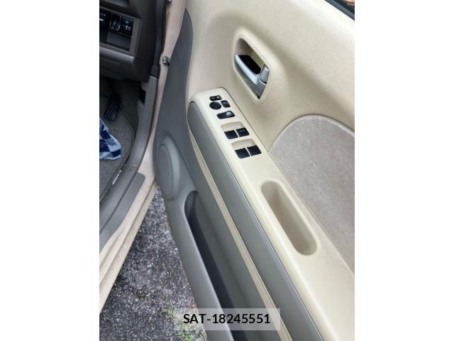 Suzuki MR WAGON 2007-05 8880991-19