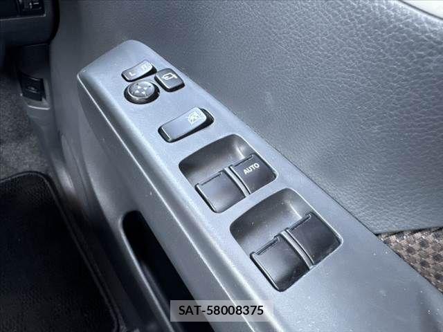 Suzuki MR WAGON 2011-06 6716760-27