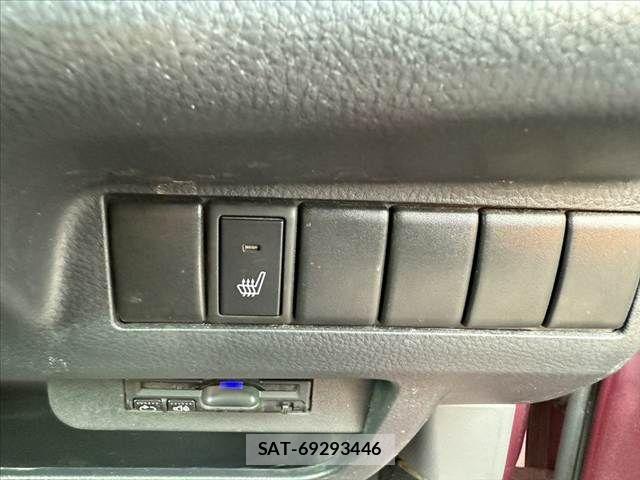 Suzuki MR WAGON 2012-08 6909594-21