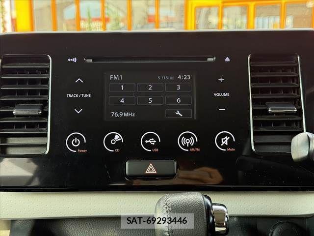 Suzuki MR WAGON 2012-08 6909594-2