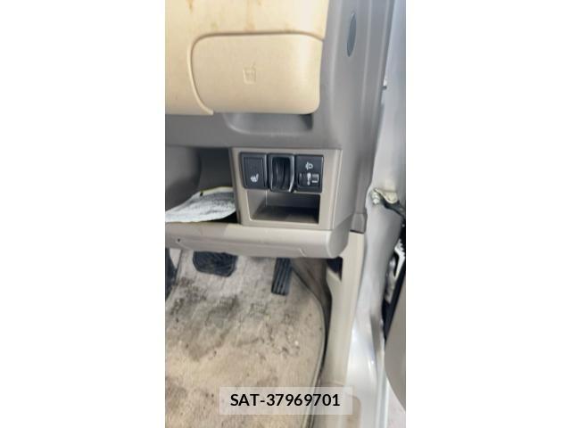 Suzuki MR WAGON 2007-07 8036973-13