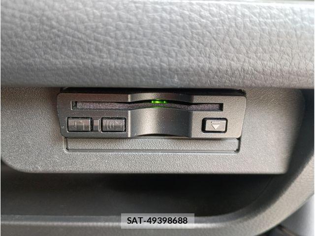Suzuki MR WAGON 2014-02 6613477-10