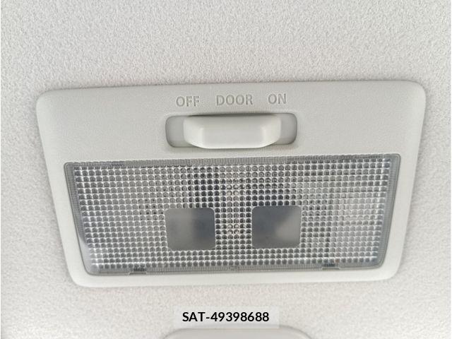 Suzuki MR WAGON 2014-02 6613477-14
