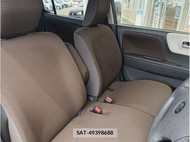 Suzuki MR WAGON 2014-02 6613477-1