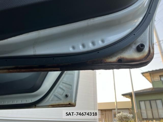 Suzuki MR WAGON 2013-09 6909597-22