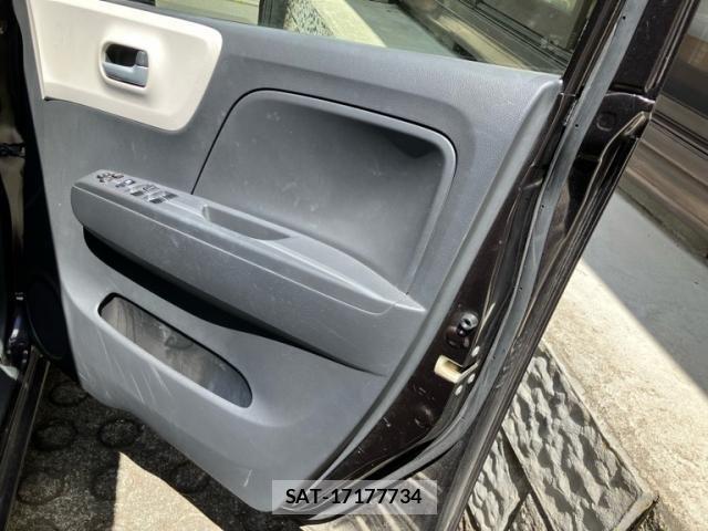Suzuki MR WAGON 2012-09 8367303-11