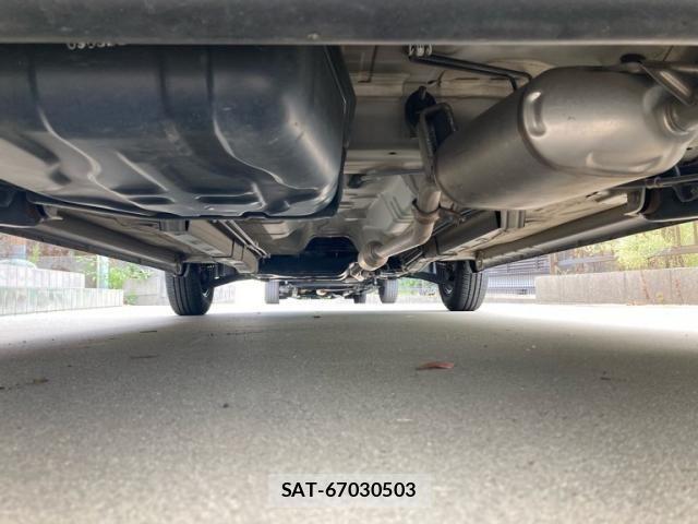 Suzuki MR WAGON 2012-05 8781180-11