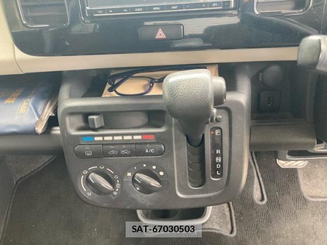 Suzuki MR WAGON 2012-05 8781180-19