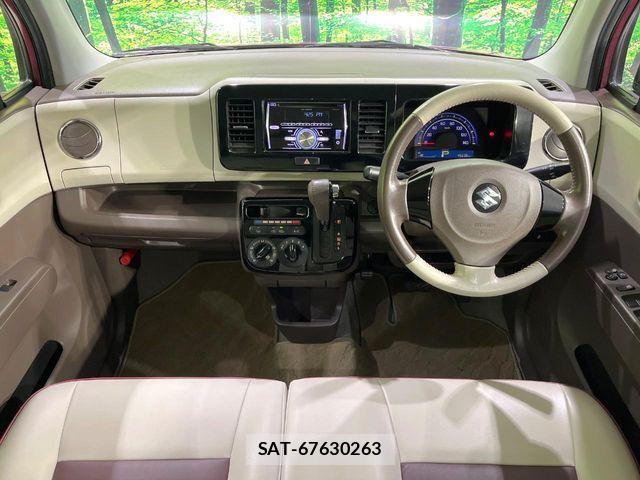 Suzuki MR WAGON 2013-08 6816059-1