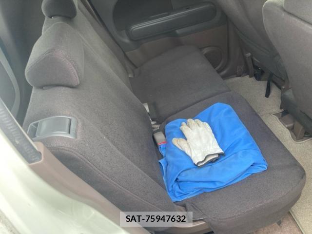 Suzuki MR WAGON 2007-11 7251651-15