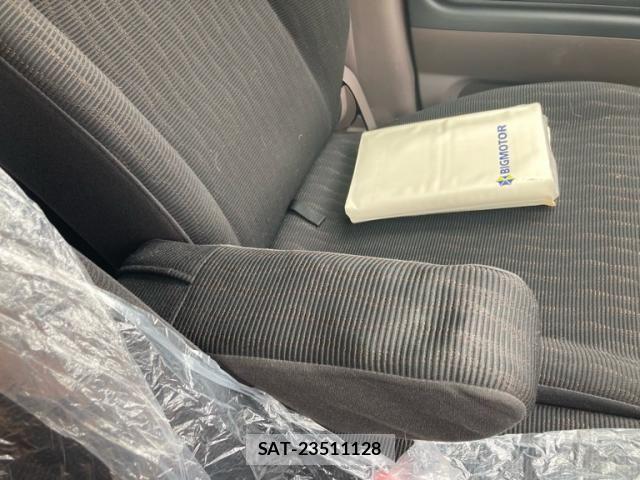 Suzuki MR WAGON 2010-01 7272434-17