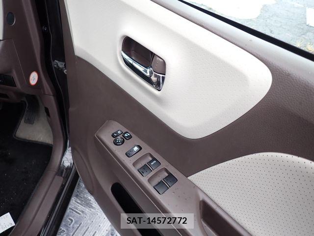 Suzuki MR WAGON 2014-07 7358908-16