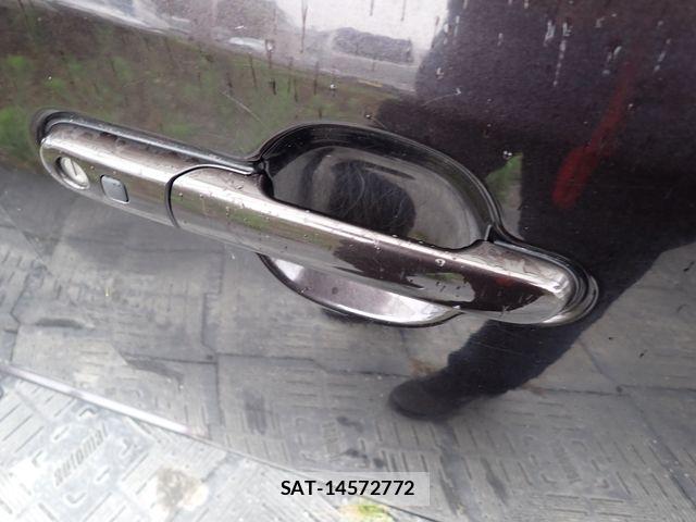 Suzuki MR WAGON 2014-07 7358908-24