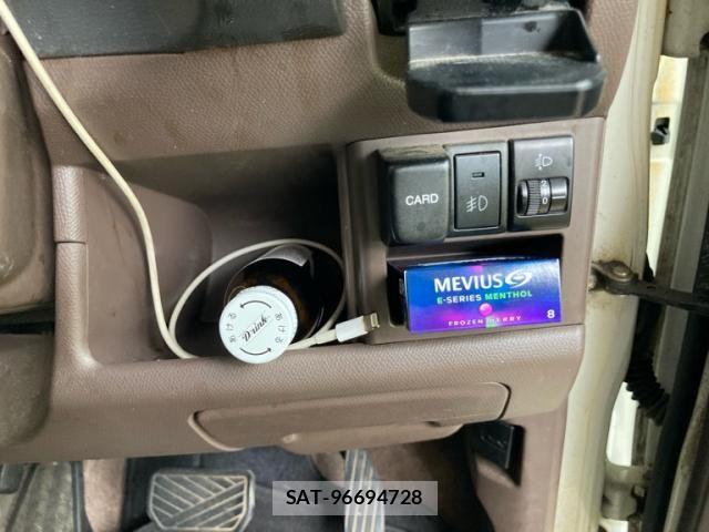 Suzuki MR WAGON 2007-01 7787359-10