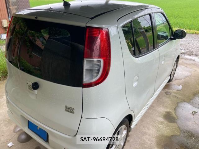 Suzuki MR WAGON 2007-01 7787359-2