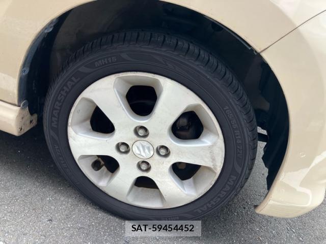 Suzuki MR WAGON 2009-04 8131402-3