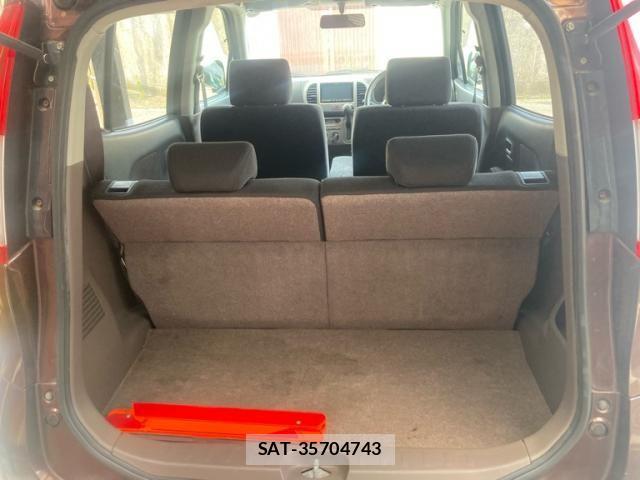 Suzuki MR WAGON 2007-04 8146235-12