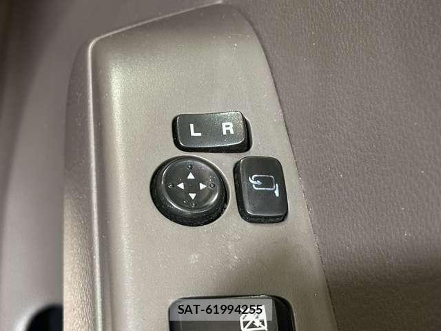 Suzuki MR WAGON 2014-03 8208899-15