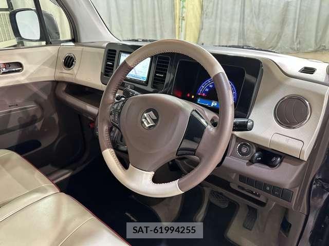 Suzuki MR WAGON 2014-03 8208899-8