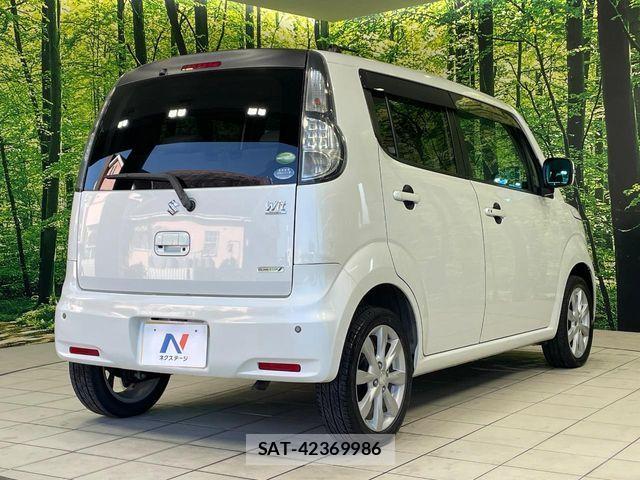 Suzuki MR WAGON 2015-08 8208898-16
