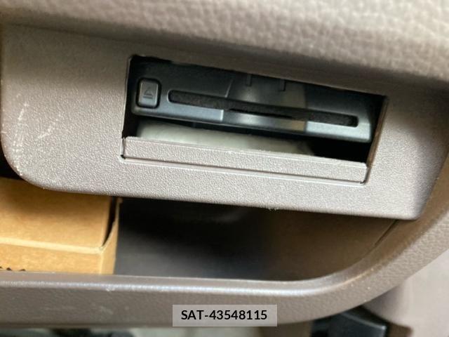 Suzuki MR WAGON 2014-03 8230966-16