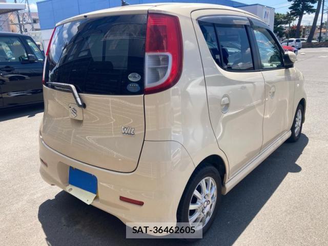Suzuki MR WAGON 2007-10 8355076-12