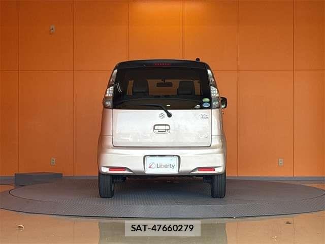 Suzuki MR WAGON 2014-01 8367307-10