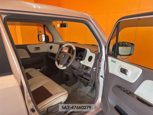 Suzuki MR WAGON 2014-01 8367307-15