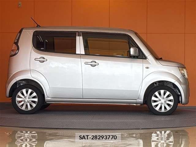 Suzuki MR WAGON 2014-02 8367305-10