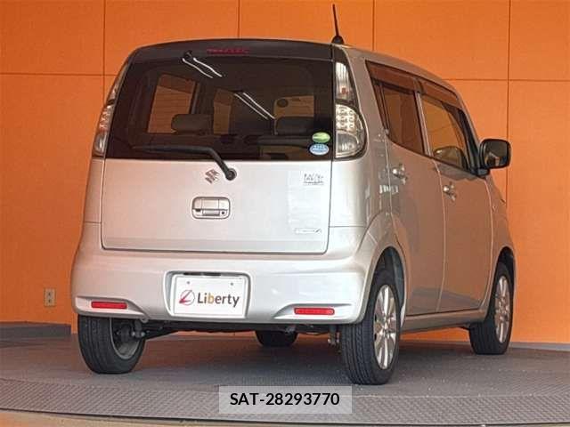 Suzuki MR WAGON 2014-02 8367305-11