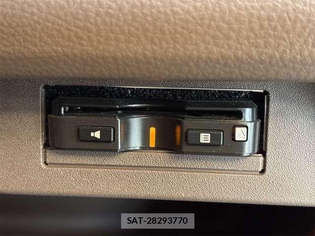 Suzuki MR WAGON 2014-02 8367305-4