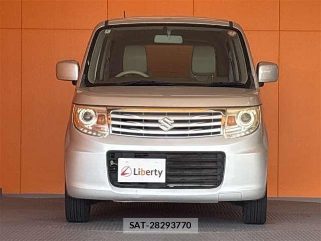 Suzuki MR WAGON 2014-02 8367305-8