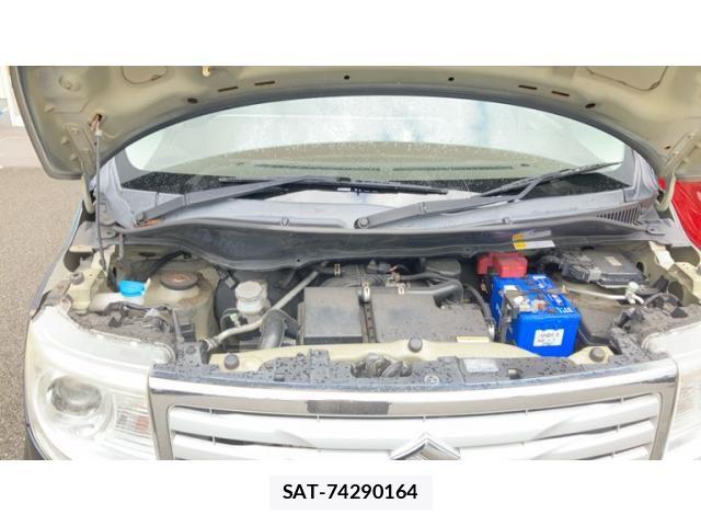 Suzuki MR WAGON 2013-08 8413845-18