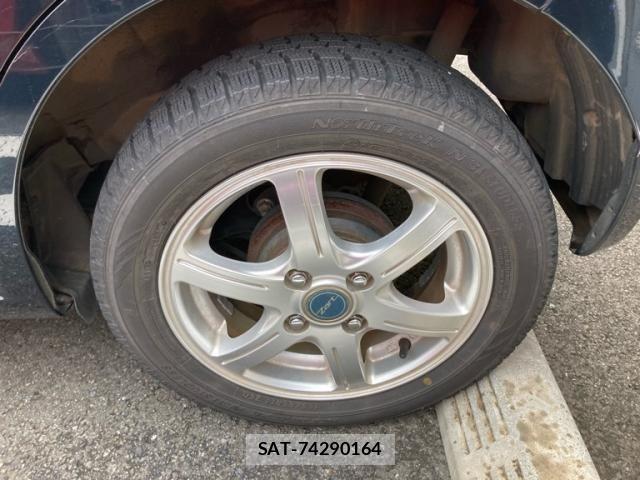 Suzuki MR WAGON 2013-08 8413845-6