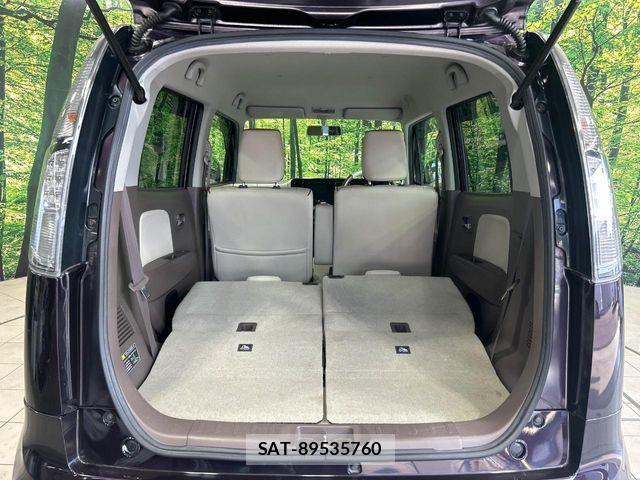 Suzuki MR WAGON 2013-09 8562828-9