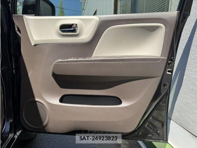 Suzuki MR WAGON 2014-01 7328649-19