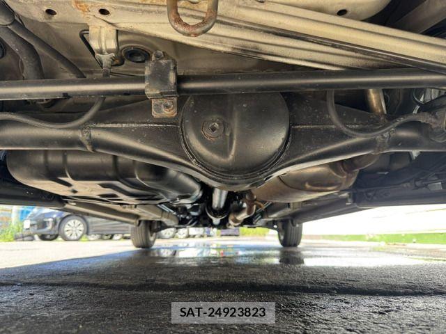 Suzuki MR WAGON 2014-01 7328649-5