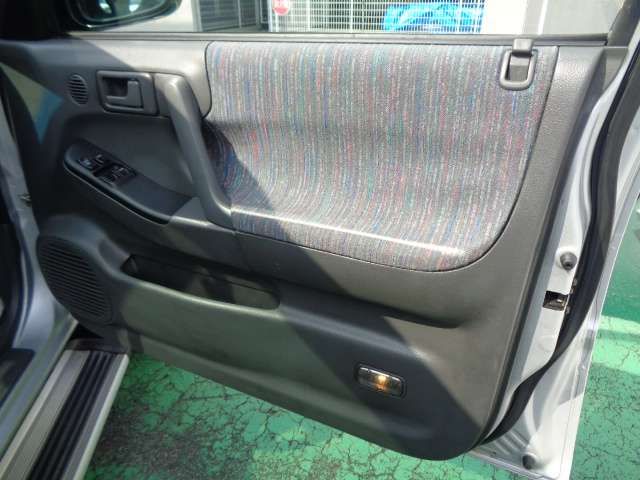 Isuzu MU 1999-01 1547190-11