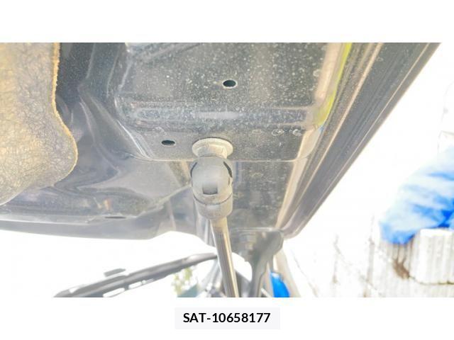 Nissan MURANO 2012-06 6013785-22