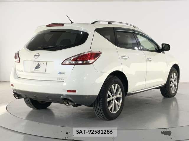 Nissan MURANO 2013-03 6996018-5