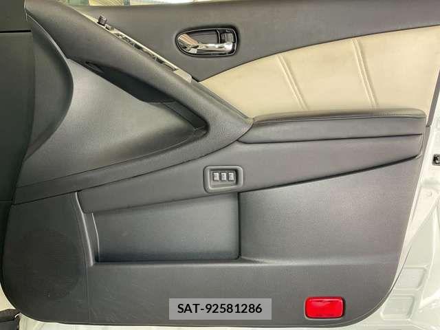 Nissan MURANO 2013-03 6996018-14